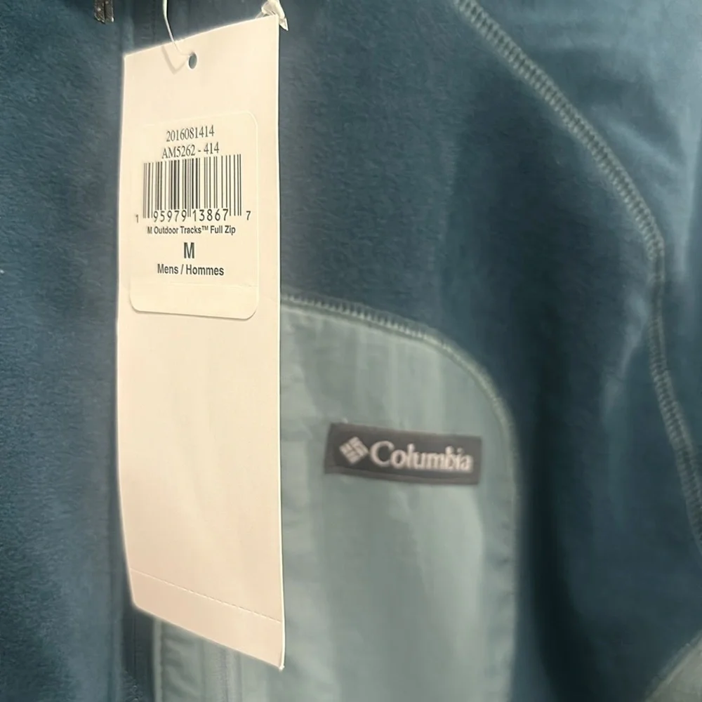Columbia Men’s medium zipper sweater NWT
